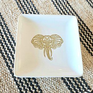 NEW Elephant jewelry dish, 6x6 inches